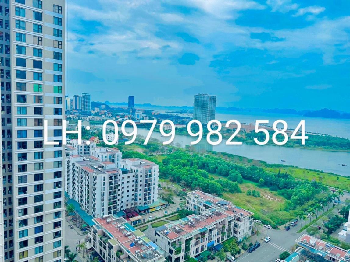 Thuy Ha Long Homestay Exteriör bild