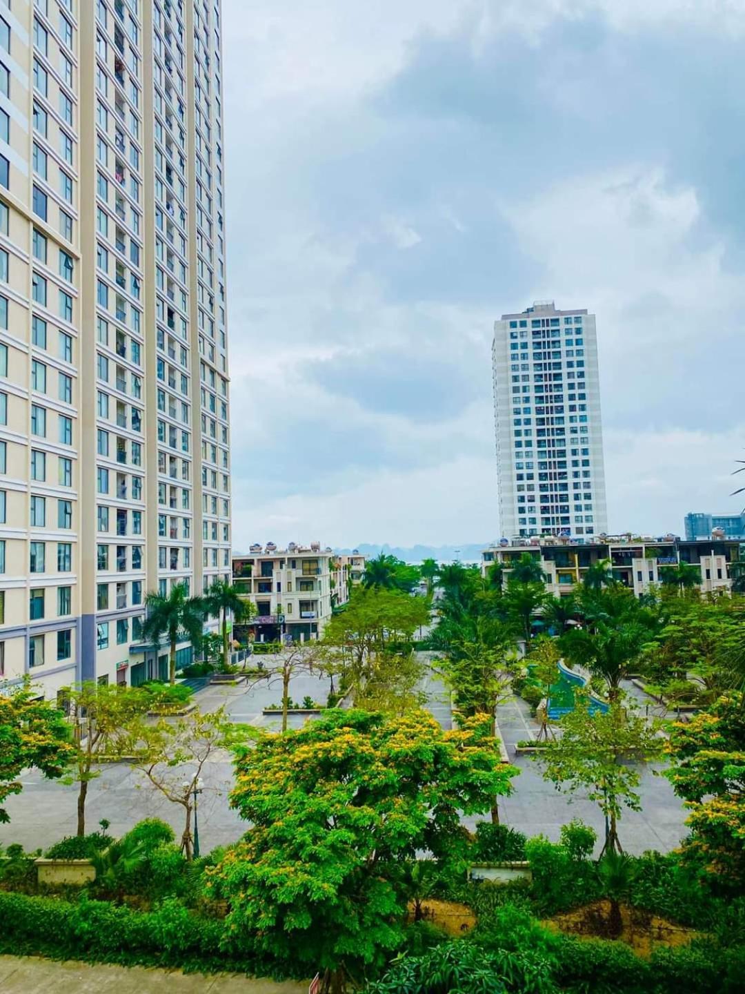 Thuy Ha Long Homestay Exteriör bild
