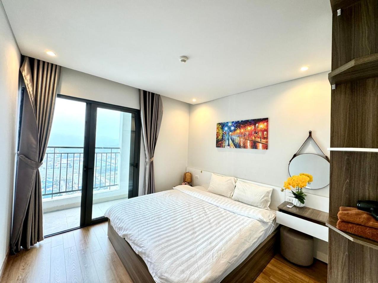 Thuy Ha Long Homestay Exteriör bild