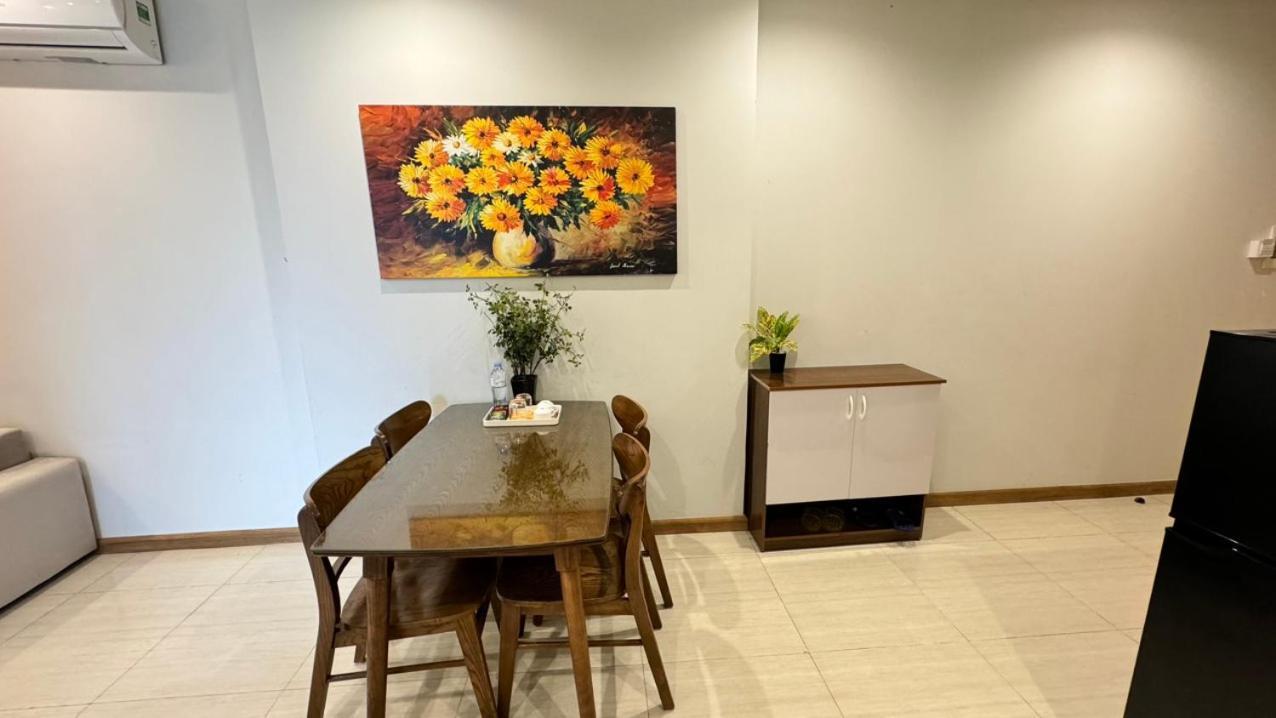 Thuy Ha Long Homestay Exteriör bild